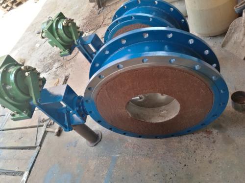 �ߜ�?z��)������y